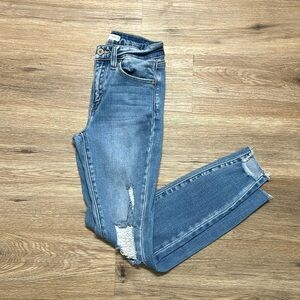 KANCAN Distress Jeans